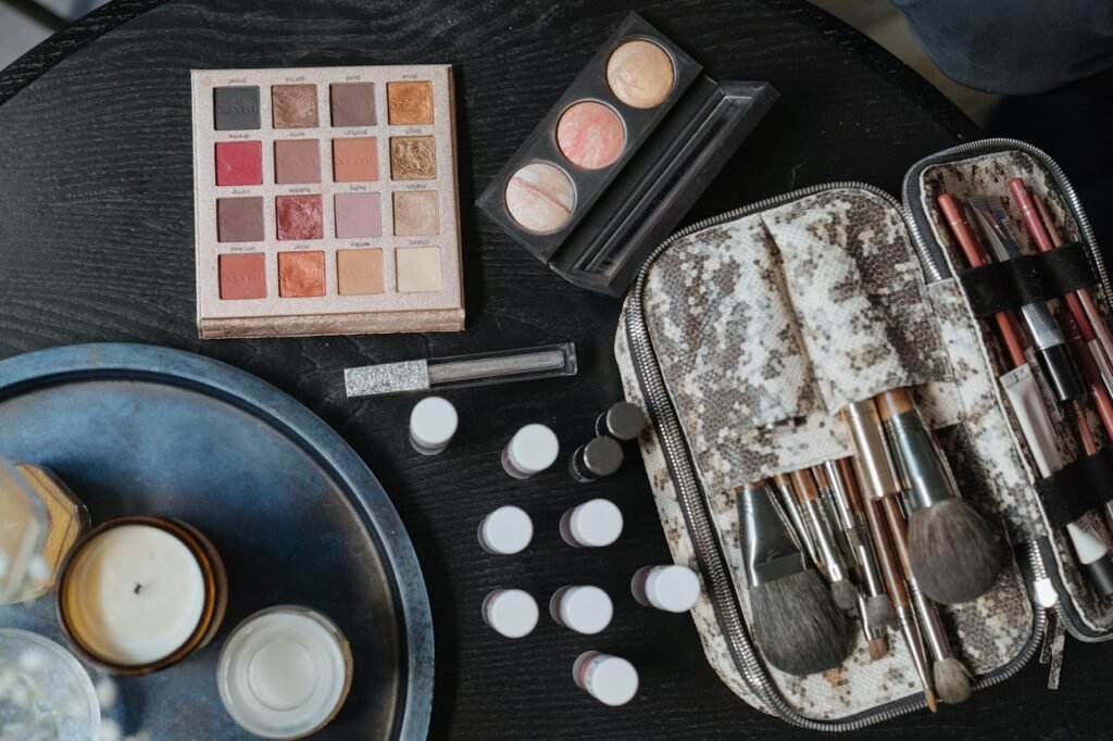 Minimalizm w makijażu: Jak osiągnąć efekt "no-makeup" 7 pexels cottonbro 4620873